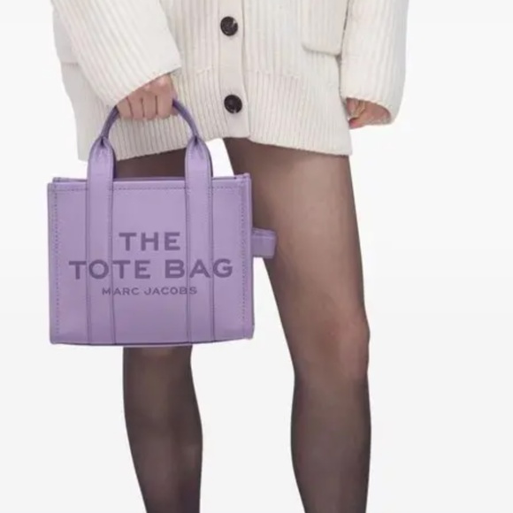 NWT MARC JACOBS SMALL LEATHER TOTE lavender color - Picture 8 of 8
